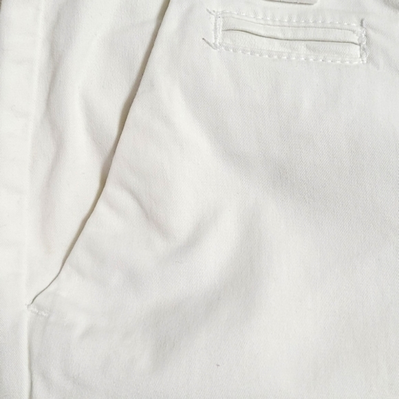 Size 10 Khakis Gap White 37" Long Zipper Fly 5 Pocket - Picture 7 of 7